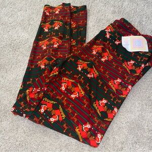 LuLaRoe Tall and Curvy Leggings Santa Claus Sleigh Christmas Print NWT